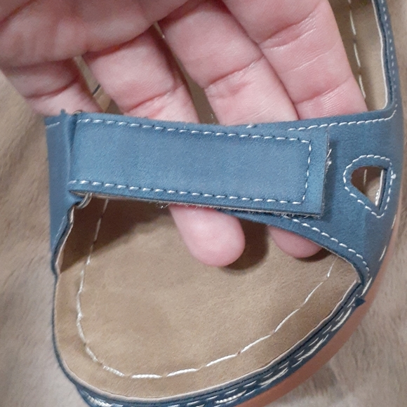 Comfortable sandals size 8 - Picture 5 of 11